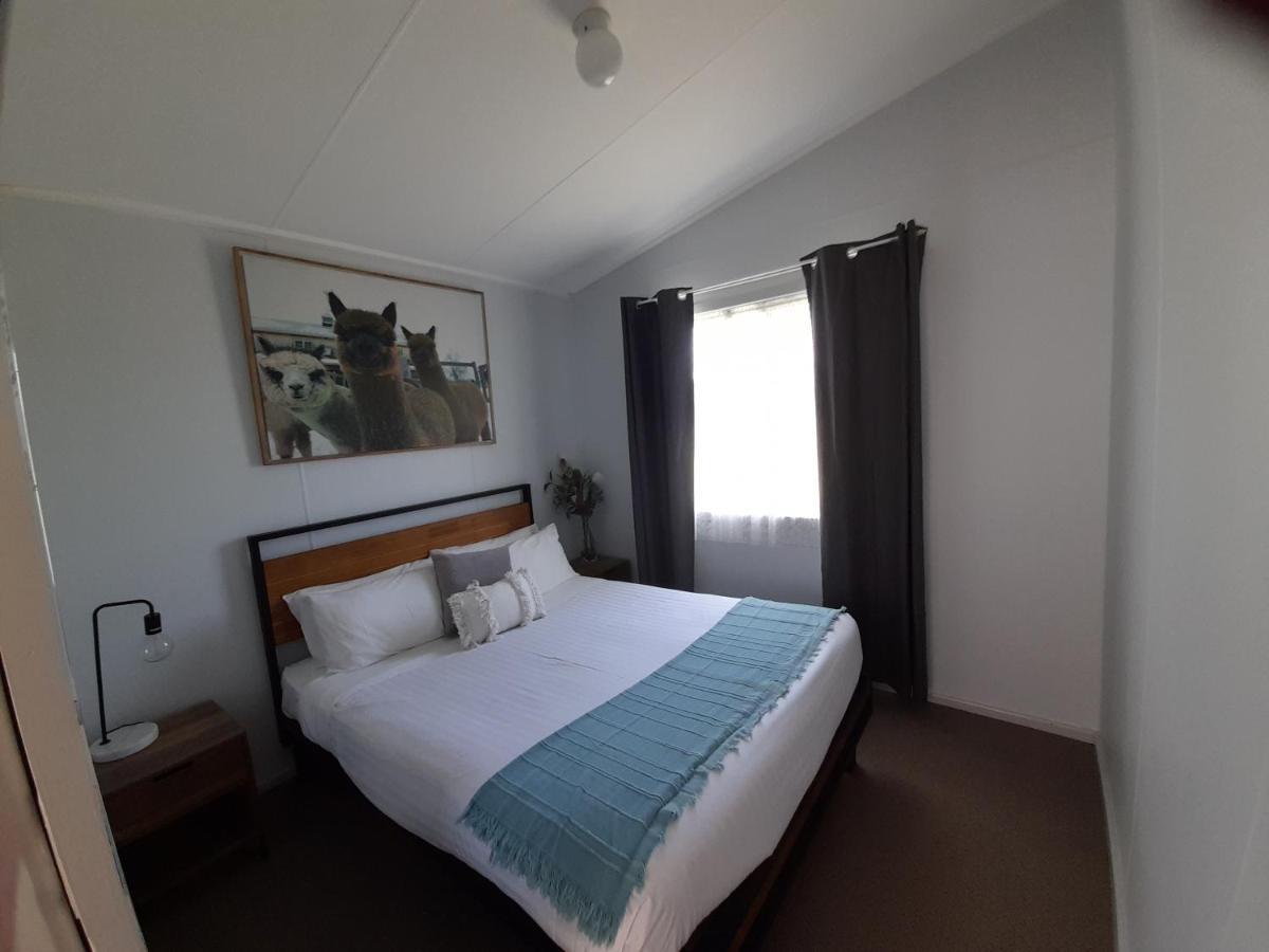 Kalgan River Chalets And Caravan Park Екстер'єр фото